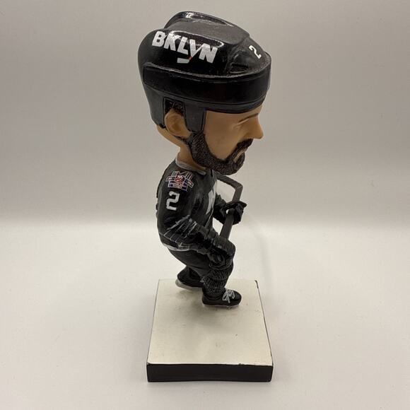 New York Islanders Nick Leddy bobblehead - Picture 5 of 5